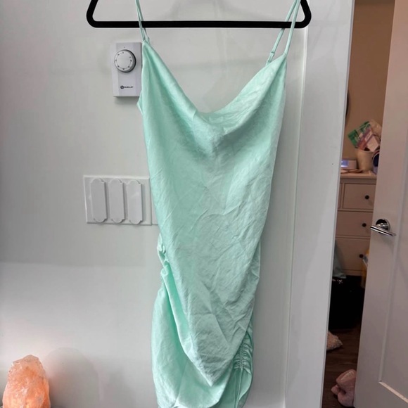 Aritzia Dresses & Skirts - Aritzia Mint Green Mini Dress